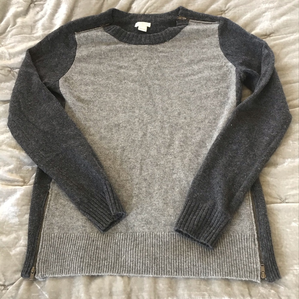 Grey and black sweater with zipper detail